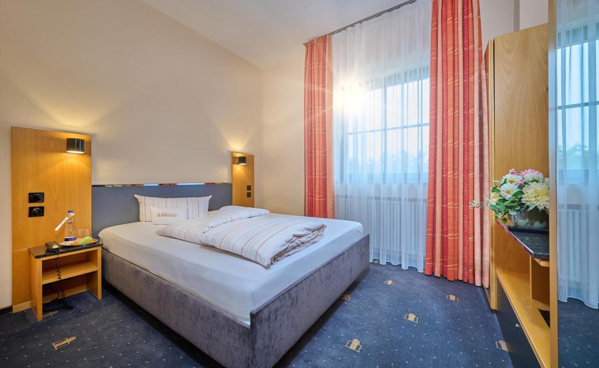 Hotel Theresientor Straubing Exterior photo