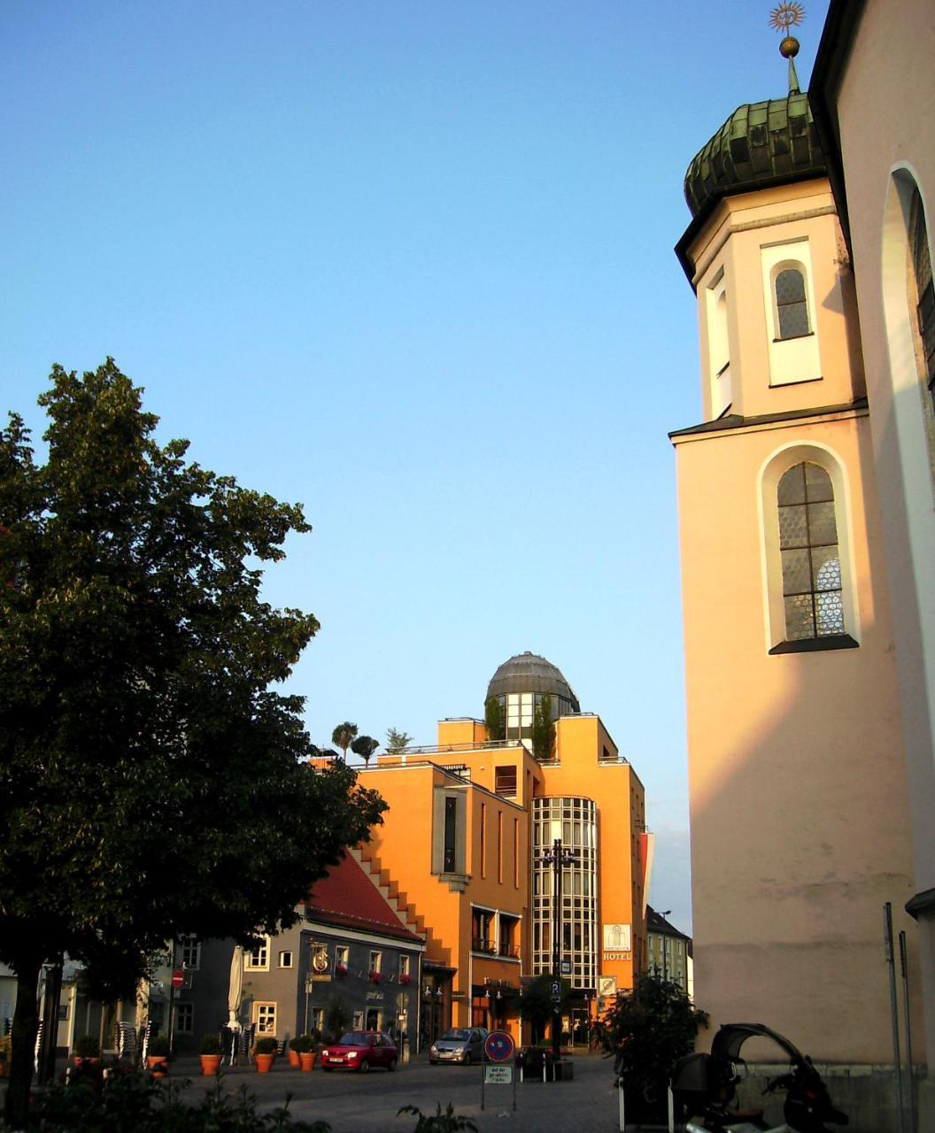 Hotel Theresientor Straubing Exterior photo